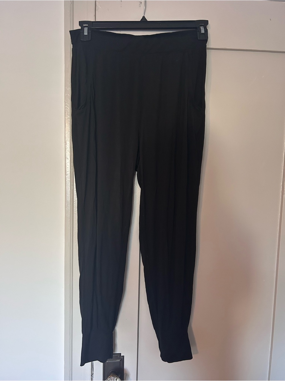 GAP Black Women's Jogger Pants